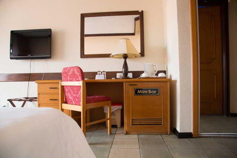 Elmina Beach Resort 外观 照片