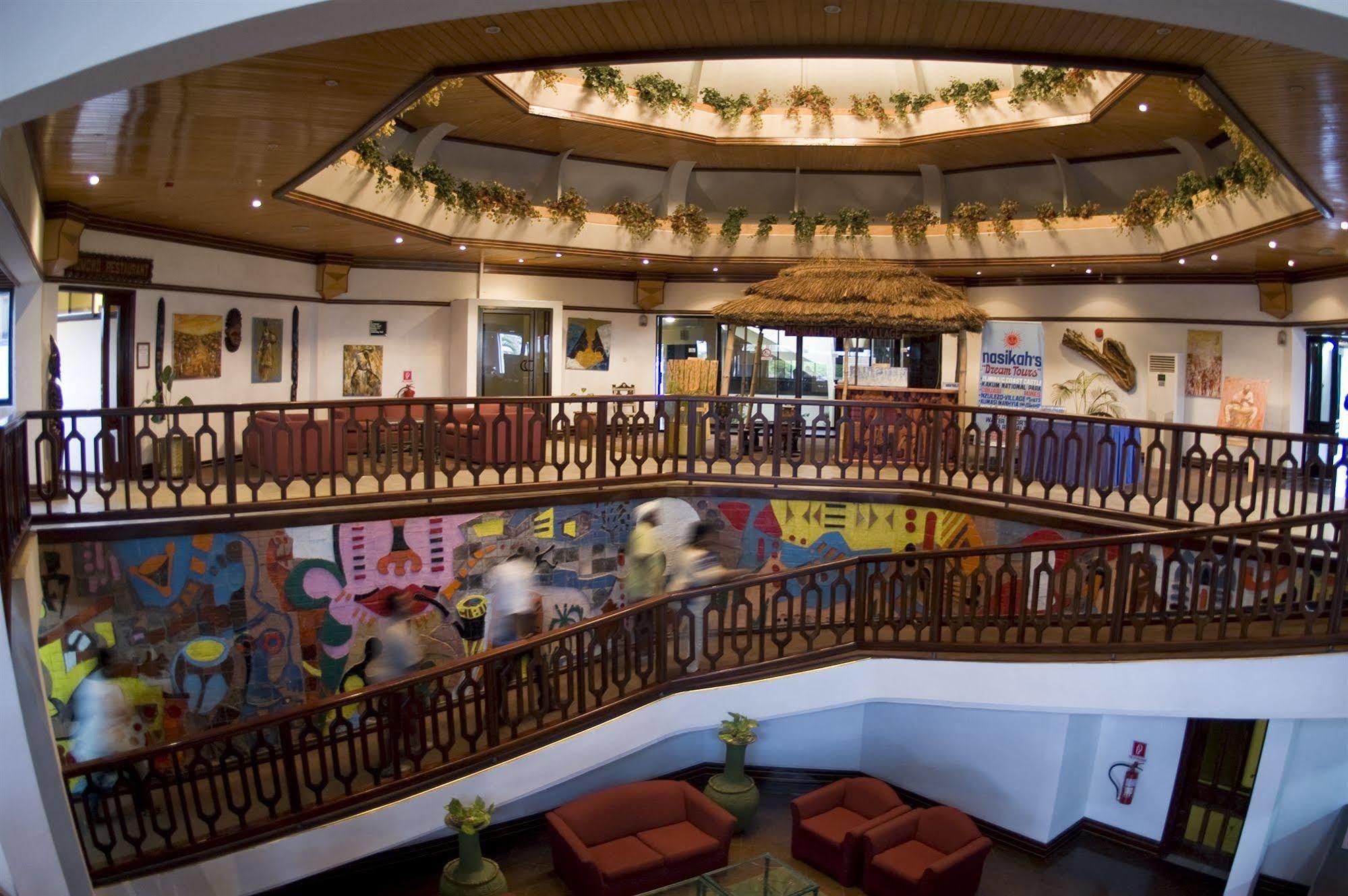 Elmina Beach Resort 外观 照片