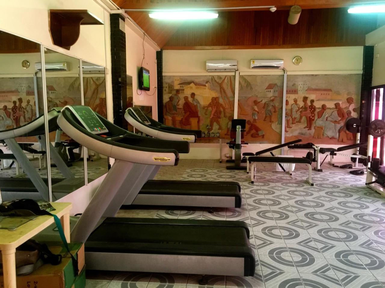 Elmina Beach Resort 外观 照片